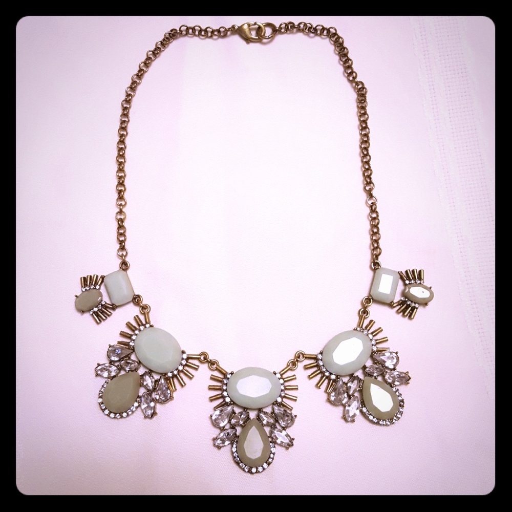 Bay to Baubles Leopona Gem Statement Necklace